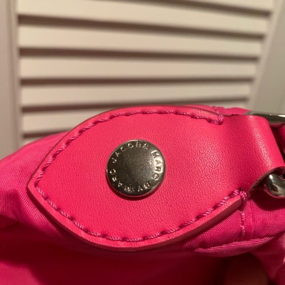 MARC BY MARC JACOBS nylon camera bag - Picture 5 of 6